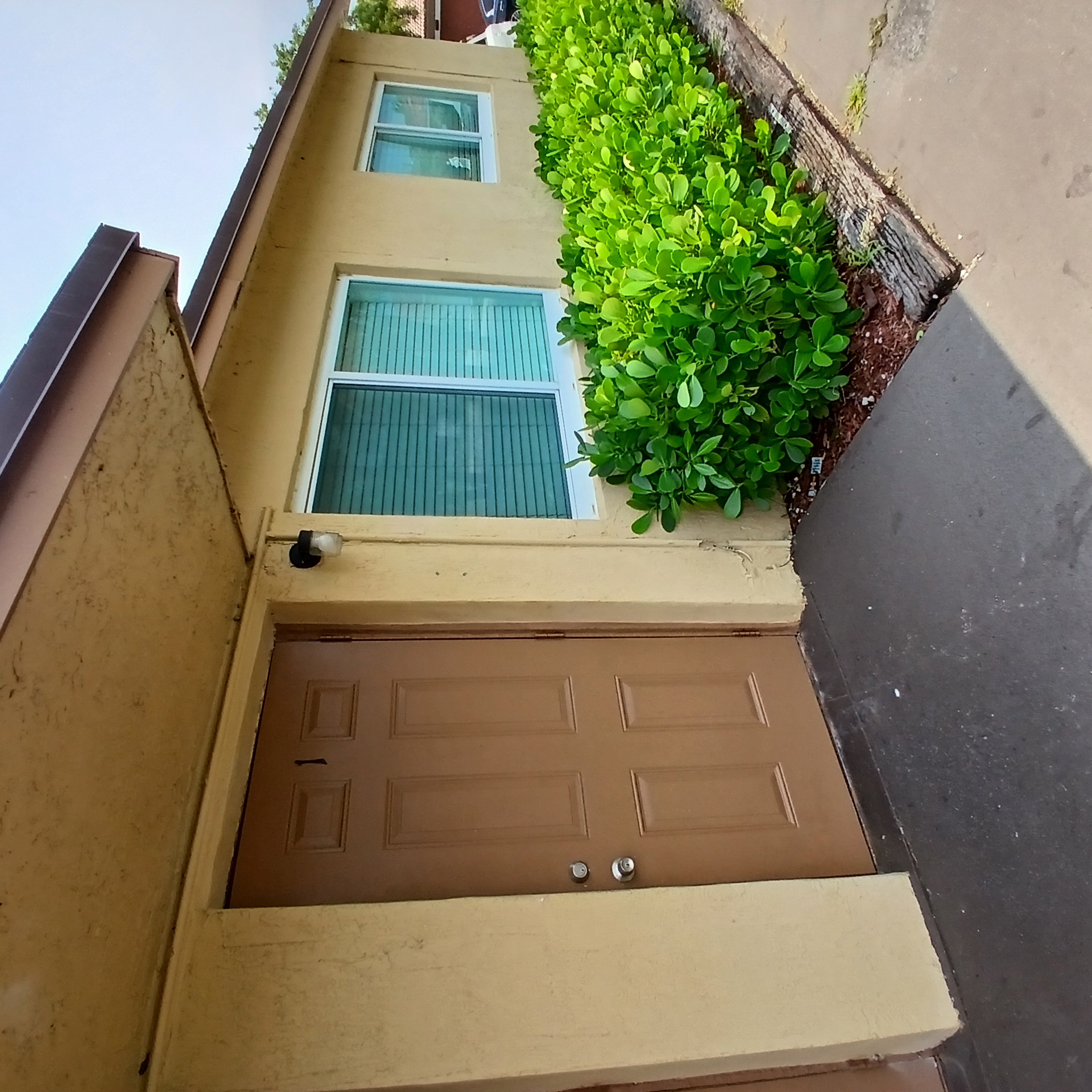 619 Northwest 6th Avenue - 1